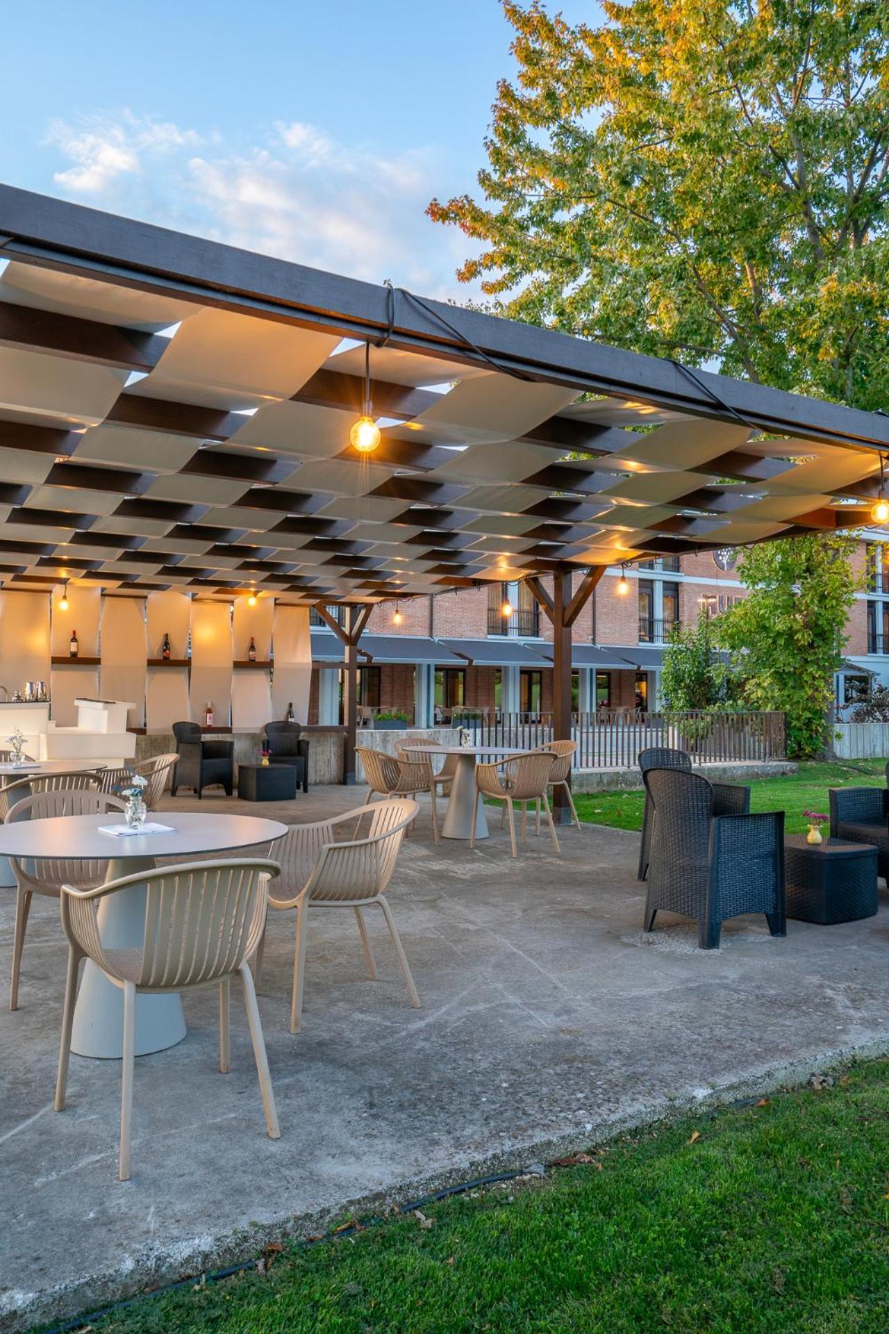 Hub Hotel Gubbio Esterno foto
